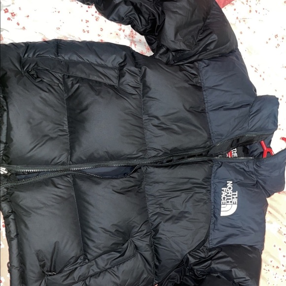 The North Face Other - hey !! i am trying to sell my brand new north face puffer!!!